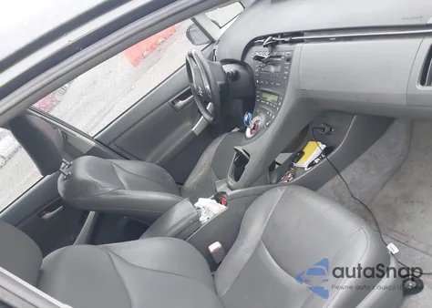 2011 Toyota Prius Three from USA, damaged, VIN JTDKN3DU3B1373250